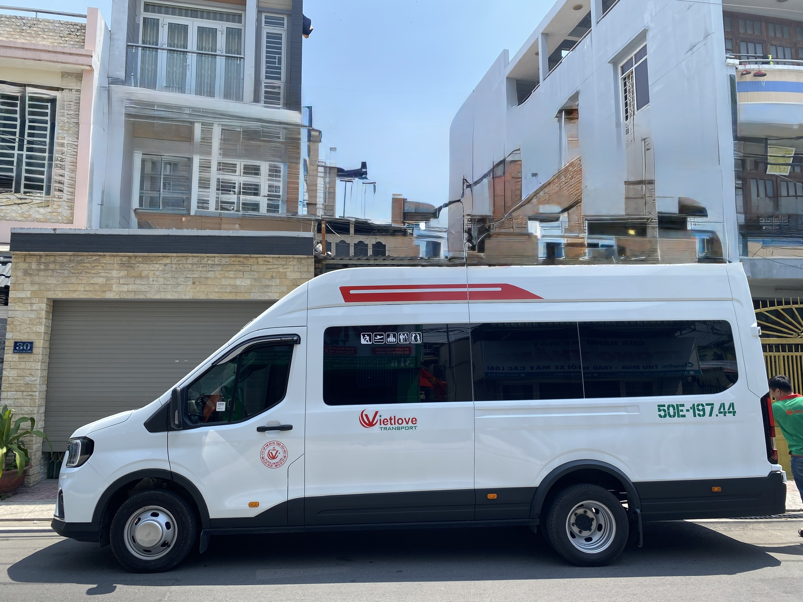 Cho thuê xe đi tỉnh từ TP.HCM – an toàn, linh hoạt cùng Vietlove Transport